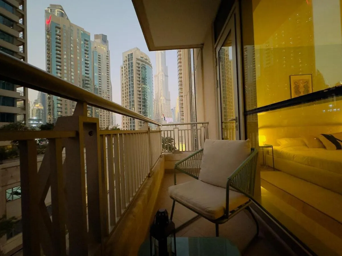 Burj Khalifaview Luxury 1-Bedroom Apartment Dubai United Arab Emirates