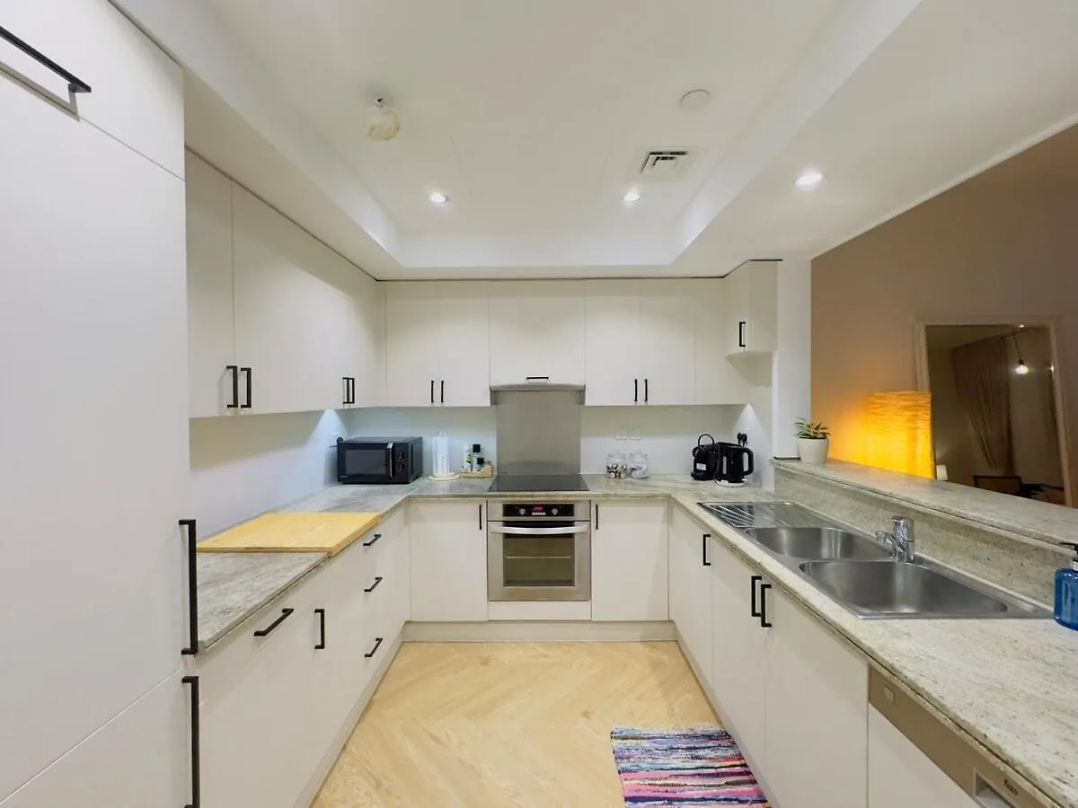 Burj Khalifaview Luxury 1-Bedroom Apartment Dubai