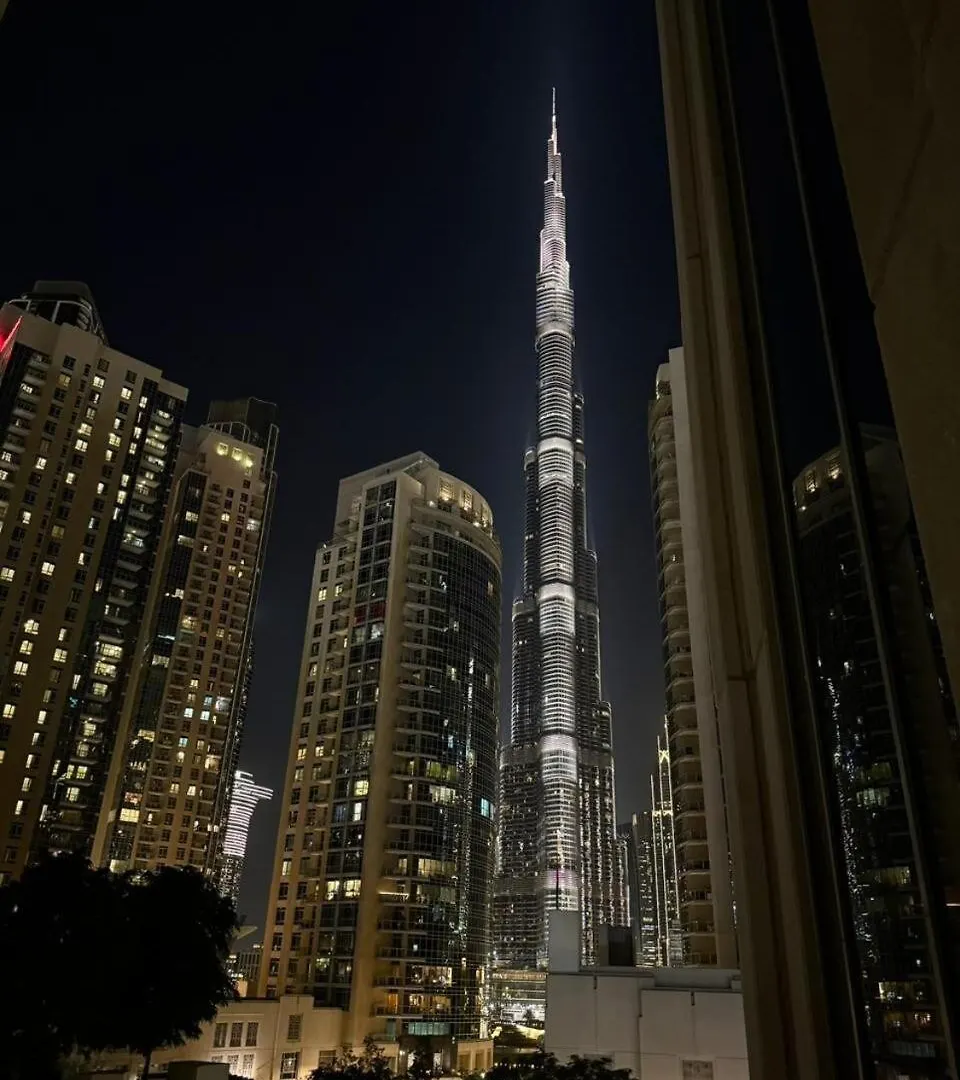 Burj Khalifaview Luxury 1-Bedroom Apartment Dubai