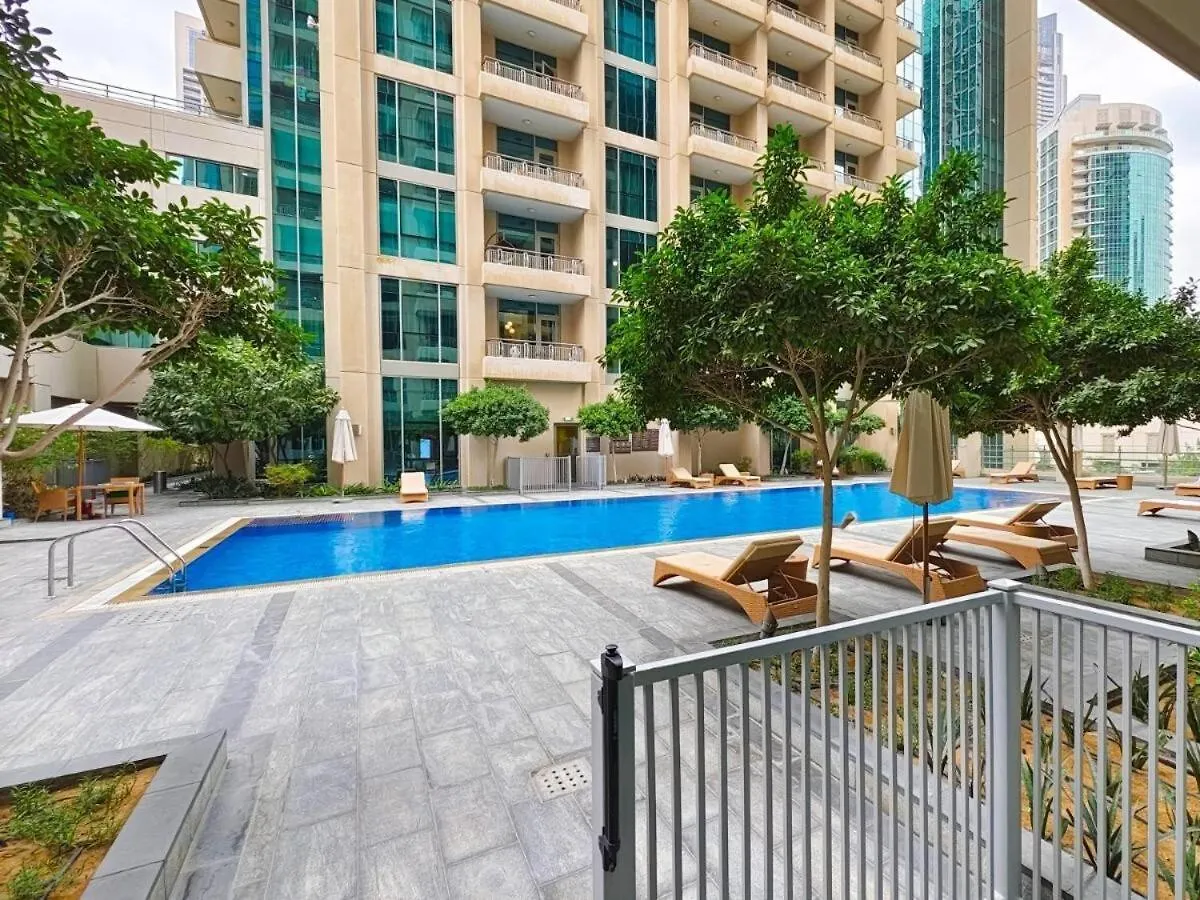 Burj Khalifaview Luxury 1-Bedroom Apartment Dubai
